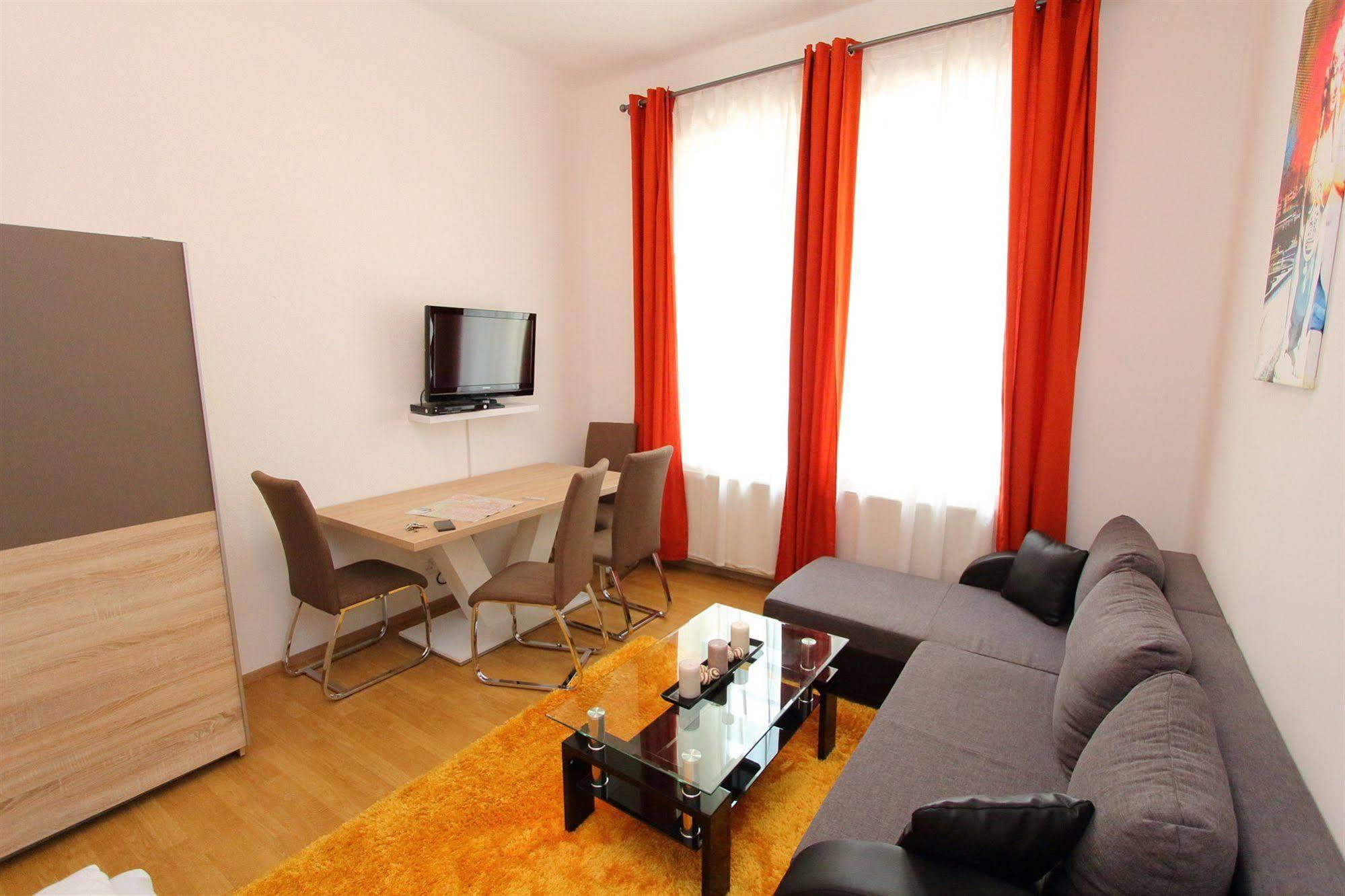 Checkvienna - Edelhof Apartments Eksteriør bilde