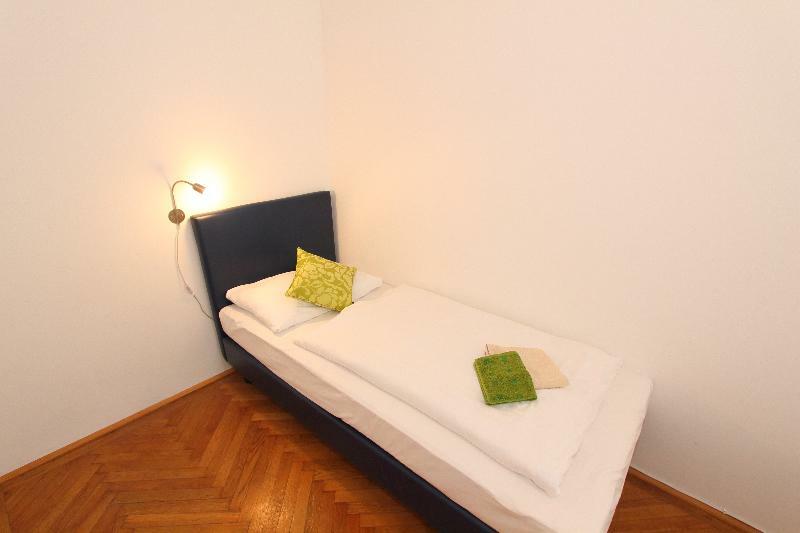 Checkvienna - Edelhof Apartments Eksteriør bilde
