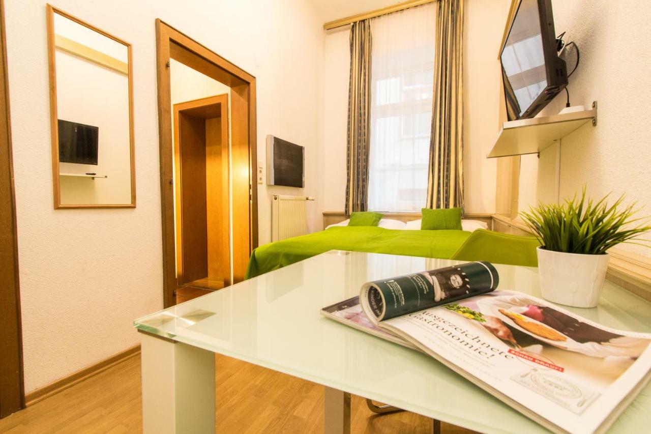 Checkvienna - Edelhof Apartments Eksteriør bilde